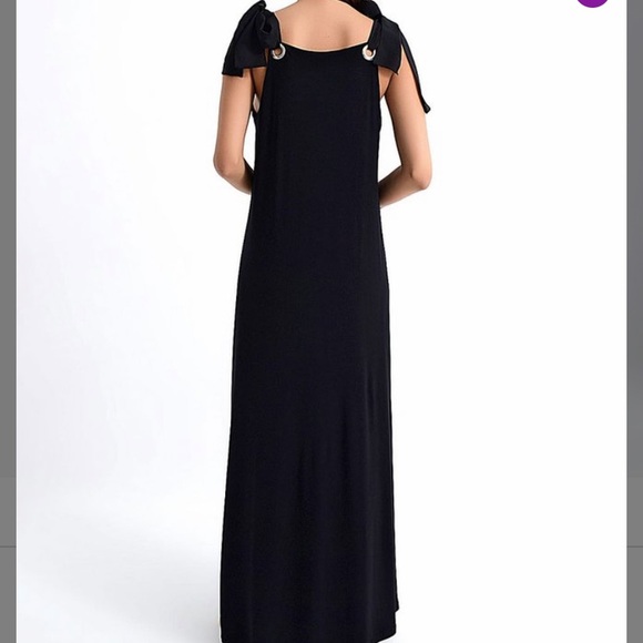 Black V-Neck Sleeveless Maxi Dress NWOT - Picture 2 of 7